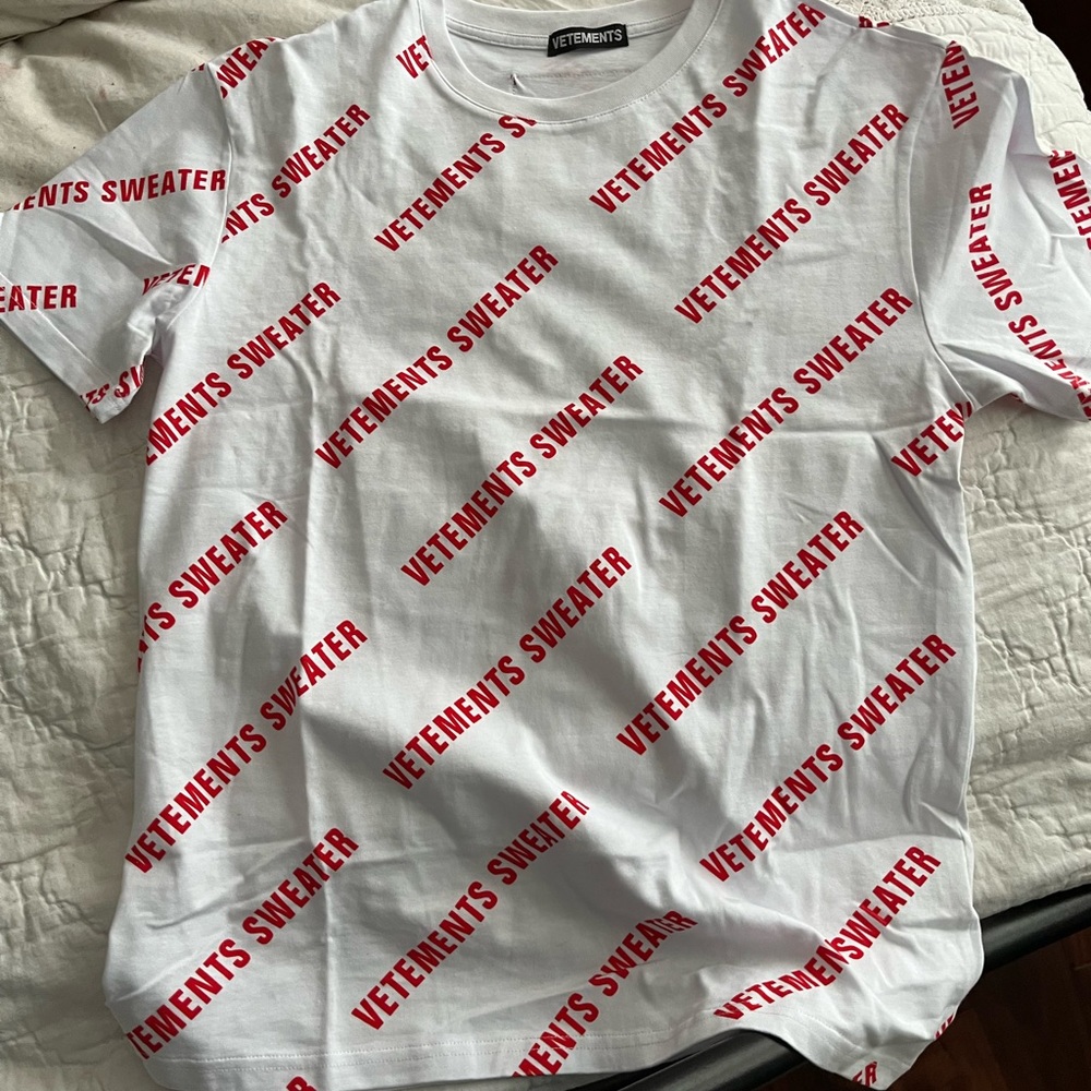 Vetements Monogram Logo Tshirt